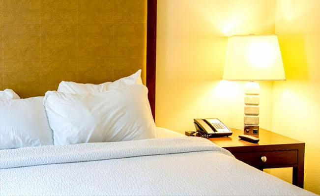 Hotel Super 8 Winterset Esterno foto